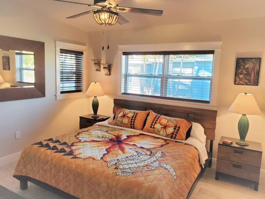 Bali Bungalow - Downtown Cocoa Beach Kültér fotó