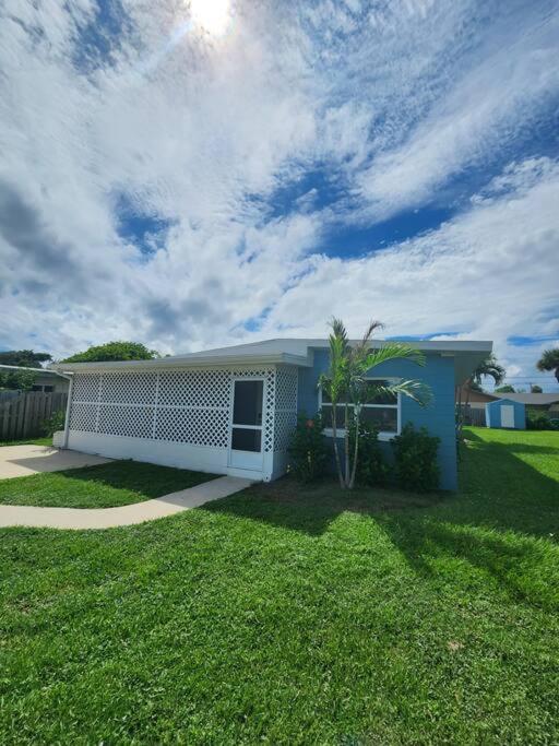 Bali Bungalow - Downtown Cocoa Beach Kültér fotó